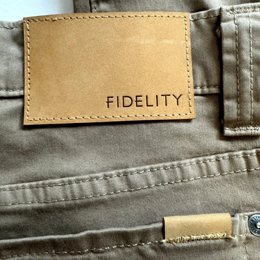 Fidelity Jeans Mens Size 31 x 34 Havana Twill Colors Pants Tan Straight‎ Fit